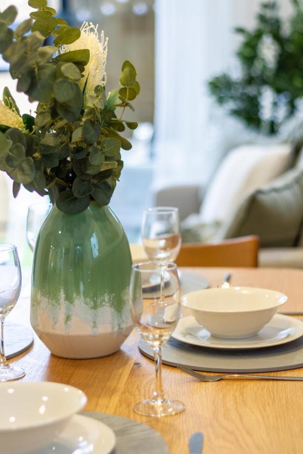 The Majestic Retreat 2 Bed 2 Bath Cbd Lägenhet Christchurch Exteriör bild