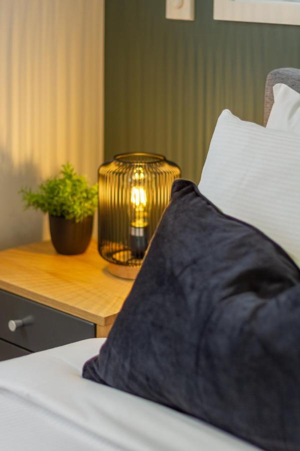 The Majestic Retreat 2 Bed 2 Bath Cbd Lägenhet Christchurch Exteriör bild